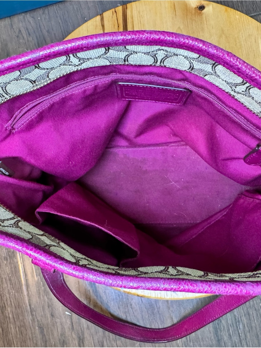 Coach Beige Signature Tote with Magenta Trim and Straps - Picture 14 of 15